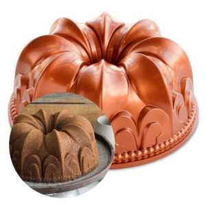 Forma de Bolo Antiaderente Nordic Ware Cobre 23cm - Fleur de Lis
