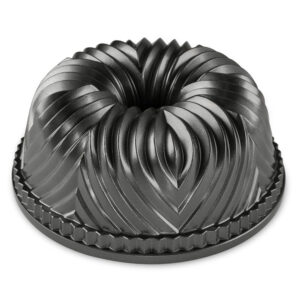 forma-de-bolo-antiaderente-nordic-ware-23cm-bavaria